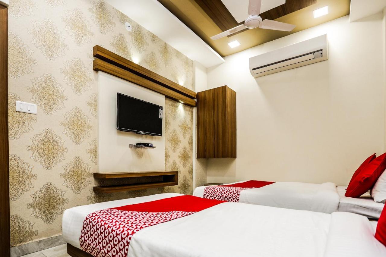 Oyo 16163 Hotel Shri Hari Ujjain Exterior photo