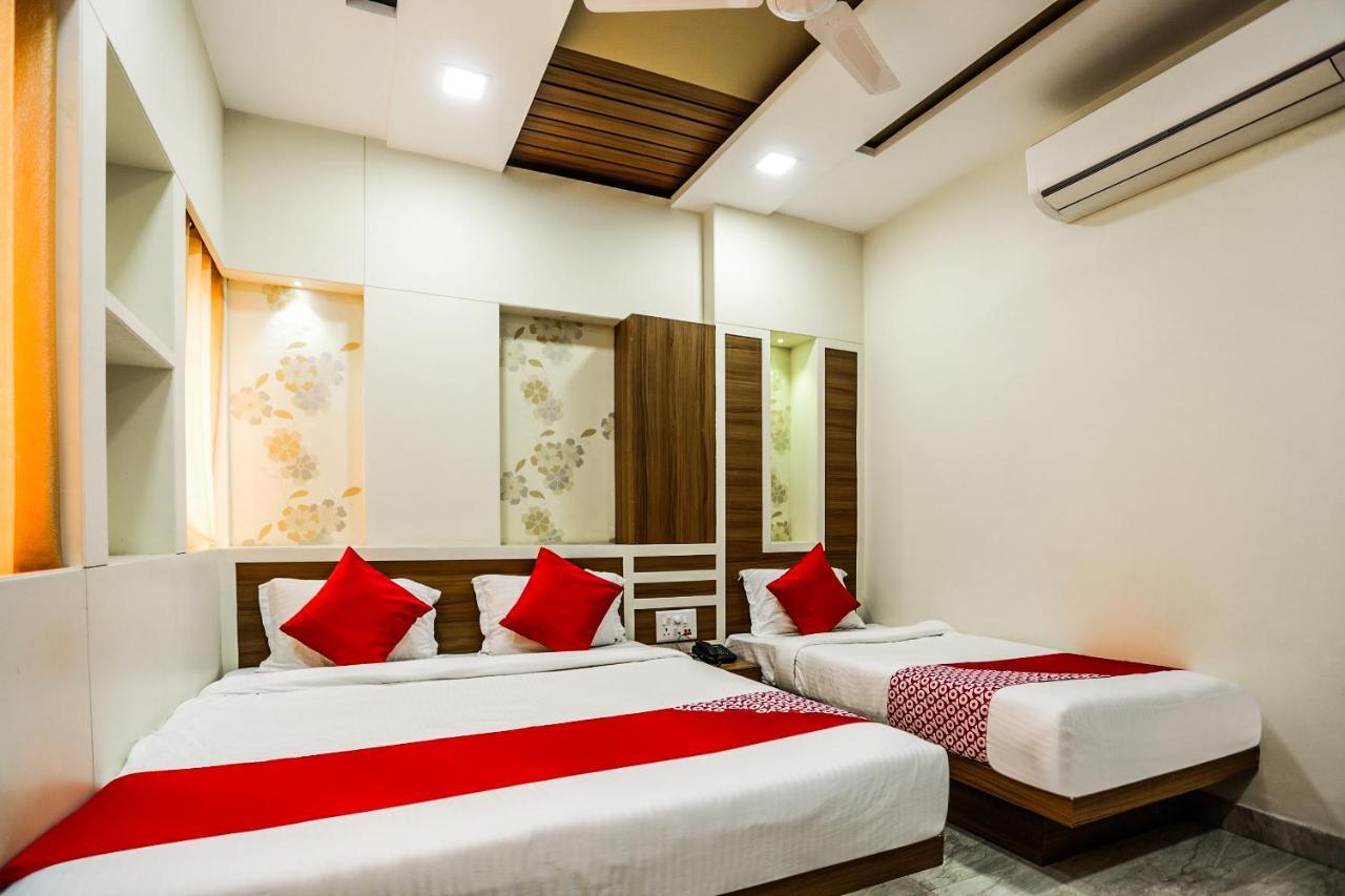 Oyo 16163 Hotel Shri Hari Ujjain Exterior photo
